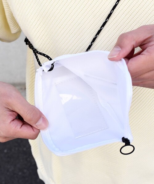 MAISON CANVVAS（メゾンキャンバス）の「【SHIPS any別注】MAISON CANVVAS: 【ユニセックス】 マルチ ポーチ◇（ポーチ・メンズ・ブラック/ブラウン/ベージュ/ライトグリーン/ライトブルー/パープル/ピンク/グレー/ネイビー/イエロー/ダークブルー/ホワイト・ONE SIZE）」の18枚目の写真