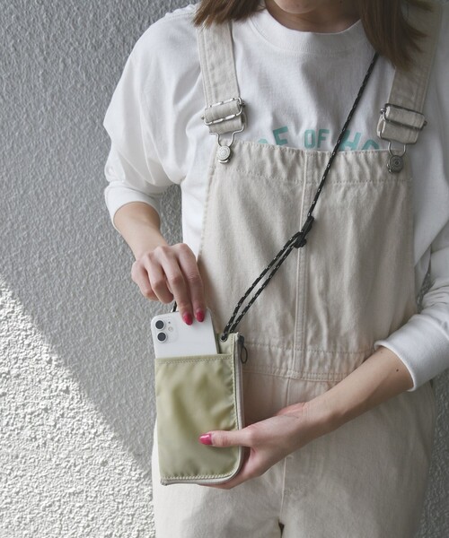 MAISON CANVVAS（メゾンキャンバス）の「【SHIPS any別注】MAISON CANVVAS: 【ユニセックス】 マルチ ポーチ◇（ポーチ・メンズ・ブラック/ブラウン/ベージュ/ライトグリーン/ライトブルー/パープル/ピンク/グレー/ネイビー/イエロー/ダークブルー/ホワイト・ONE SIZE）」の22枚目の写真