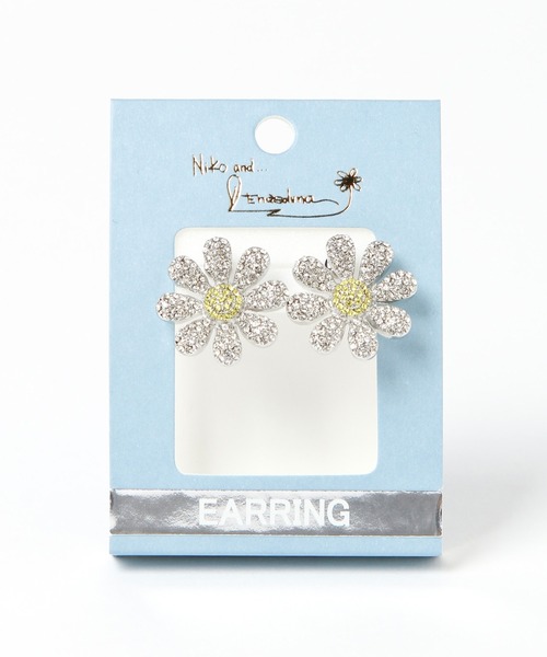 Enasoluna(エナソルーナ)の「【Enasoluna(エナソルーナ)】コラボフラワーストーンイヤリング(イヤリング・レディース・イエロー/グリーン・0)」の7枚目の写真