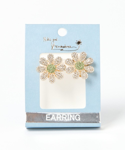 Enasoluna(エナソルーナ)の「【Enasoluna(エナソルーナ)】コラボフラワーストーンイヤリング(イヤリング・レディース・イエロー/グリーン・0)」の11枚目の写真