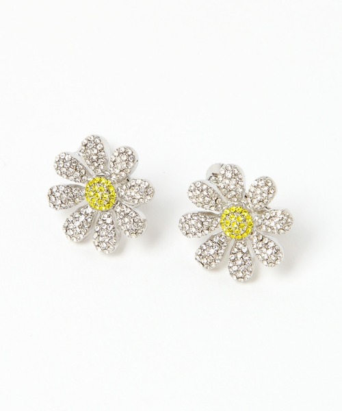 Enasoluna(エナソルーナ)の「【Enasoluna(エナソルーナ)】コラボフラワーストーンイヤリング(イヤリング・レディース・イエロー/グリーン・0)」の3枚目の写真