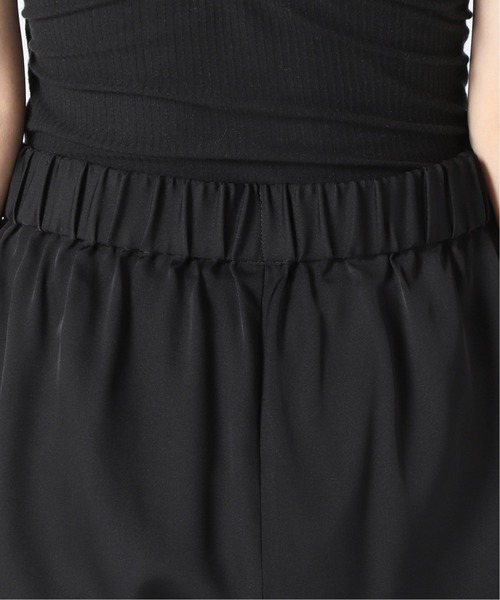 Deuxieme Classe（ドゥーズィエムクラス）の「シルクサテンパンツ（その他パンツ・レディース・チャコールグレー/ネイビー/ブラック・36/38）」の6枚目の写真