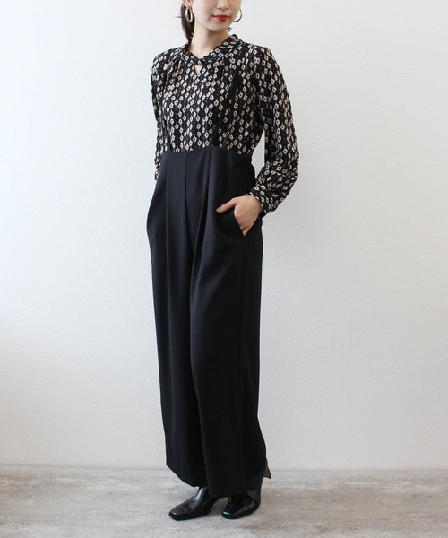 Cepica（セピカ）の「バックギャザーサロペット（サロペット/オーバーオール・レディース・ブラック・FREE）」の4枚目の写真