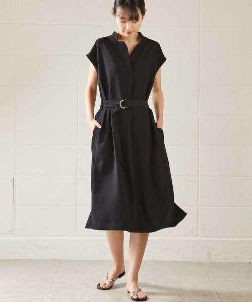 OUVRAGE CLASSE（ウヴラージュクラス）の「ベルト付きフレンチスリーブワンピース【オンラインストア限定アイテム】（ワンピース・レディース・ブラック/グレイッシュベージュ・FREE）」の7枚目の写真