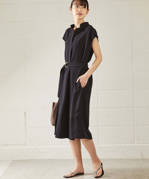 OUVRAGE CLASSE（ウヴラージュクラス）の「ベルト付きフレンチスリーブワンピース【オンラインストア限定アイテム】（ワンピース・レディース・ブラック/グレイッシュベージュ・FREE）」の21枚目の写真