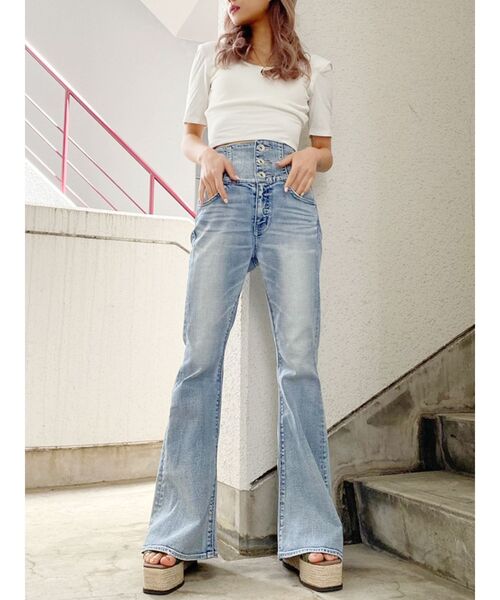 GYDA(ジェイダ)の「カップ付きハーフスリーブバッククロステレコTOPS(Tシャツ/カットソー・レディース・ブラック/オフホワイト・FREE)」の8枚目の写真