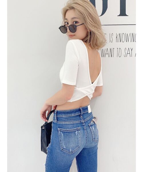 GYDA(ジェイダ)の「カップ付きハーフスリーブバッククロステレコTOPS(Tシャツ/カットソー・レディース・ブラック/オフホワイト・FREE)」の12枚目の写真