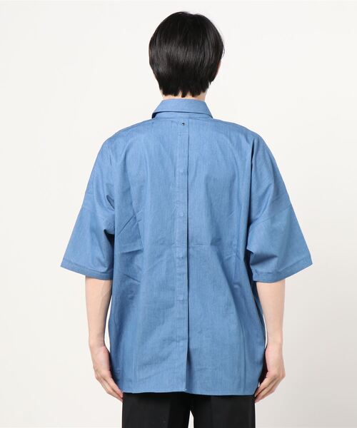 LUSOR（ルーソル）の「LUSOR（ルーソル）シャンブレーブラインドホックシャツ（シャツ/ブラウス・メンズ・ブルー/ブラック・FREE）」の3枚目の写真