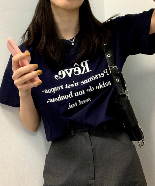SMILE ORCHID(スマイルオーキッド)の「刺繍ロゴTシャツ(Tシャツ/カットソー・レディース・ホワイト/ベージュ/ネイビー・FREE)」の11枚目の写真