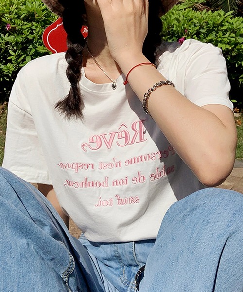 SMILE ORCHID(スマイルオーキッド)の「刺繍ロゴTシャツ(Tシャツ/カットソー・レディース・ホワイト/ベージュ/ネイビー・FREE)」の4枚目の写真