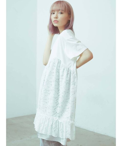 merry jenny（メリージェニー）の「イソザイレイヤードカットワンピース（ワンピース・レディース・オフホワイト/チャコールグレー/ピンク・FREE）」の6枚目の写真