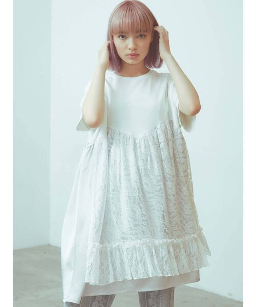 merry jenny（メリージェニー）の「イソザイレイヤードカットワンピース（ワンピース・レディース・オフホワイト/チャコールグレー/ピンク・FREE）」の7枚目の写真