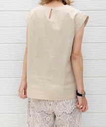 Q | 肩タックノースリブラウス(Tシャツ/カットソー)