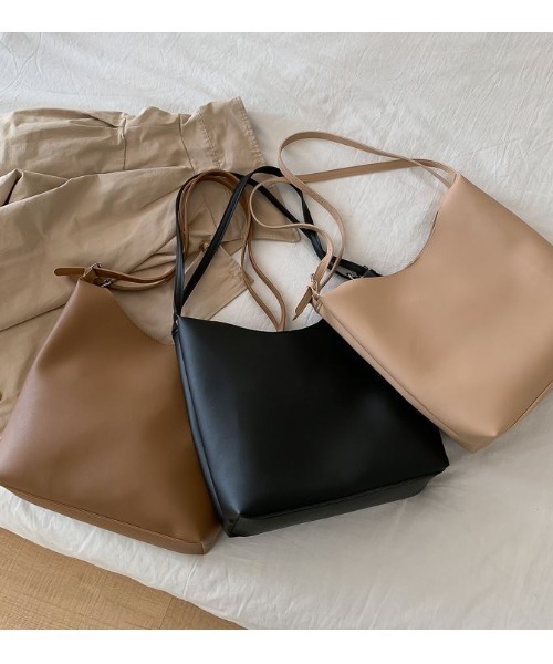 SETUP7（セットアップセブン）の「【SETUP7】PUレザーショルダー ポーチ付 KNF（ショルダーバッグ・レディース・ブラック/ベージュ/ブラウン・FREE）」の19枚目の写真