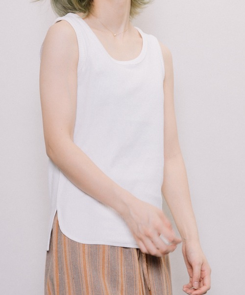 refinedworks（リファインドワークス）の「針抜きテレコ両面タンク（タンクトップ・レディース・ベージュ/ブラック/オフホワイト/グリーン・FREE）」の13枚目の写真