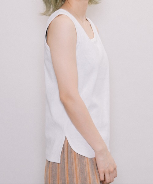 refinedworks（リファインドワークス）の「針抜きテレコ両面タンク（タンクトップ・レディース・ベージュ/ブラック/オフホワイト/グリーン・FREE）」の15枚目の写真