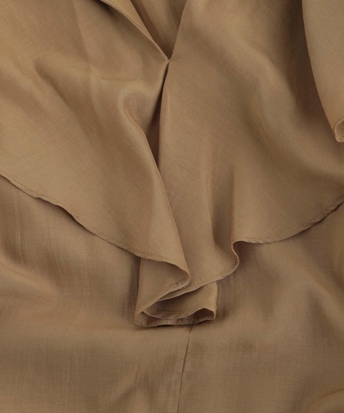 Andemiu（アンデミュウ）の「フリルネックブラウス219039（シャツ/ブラウス・レディース・ブラック/イエロー/ブルー・FREE）」の16枚目の写真