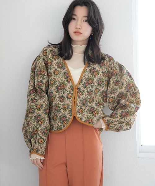 LOWRYS FARM（ローリーズファーム）の「ゴブランジャケカーデＬＳ　218031（カーディガン/ボレロ・レディース・ブラック/ベージュ/アイボリー/オレンジ・FREE）」の2枚目の写真