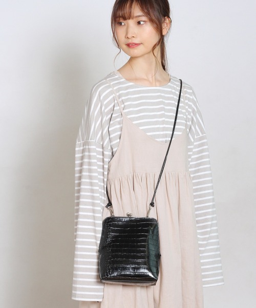 Crisp(クリスプ)の「クロコ柄ミニバッグ(ショルダーバッグ・レディース・ブラック/ブラウン・FREE)」の8枚目の写真