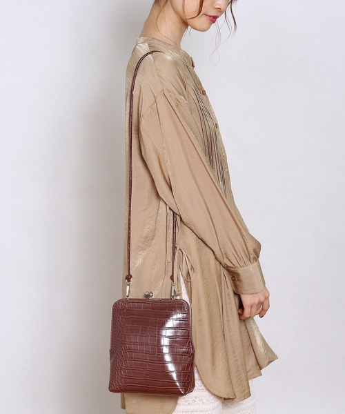 Crisp(クリスプ)の「クロコ柄ミニバッグ(ショルダーバッグ・レディース・ブラック/ブラウン・FREE)」の13枚目の写真