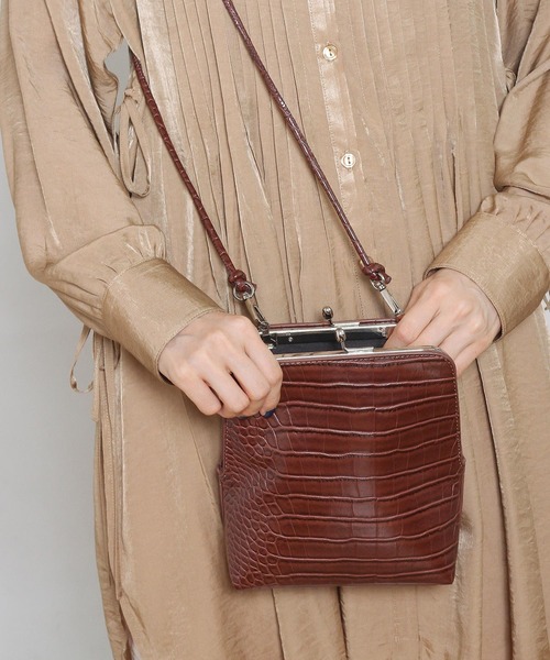 Crisp(クリスプ)の「クロコ柄ミニバッグ(ショルダーバッグ・レディース・ブラック/ブラウン・FREE)」の15枚目の写真
