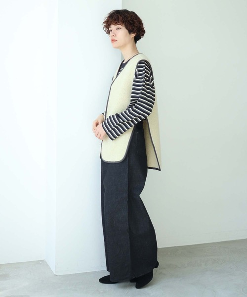 nitca（ニトカ）の「シャギーニット ベスト（ベスト・レディース・チャコールグレー/キナリ・FREE）」の14枚目の写真