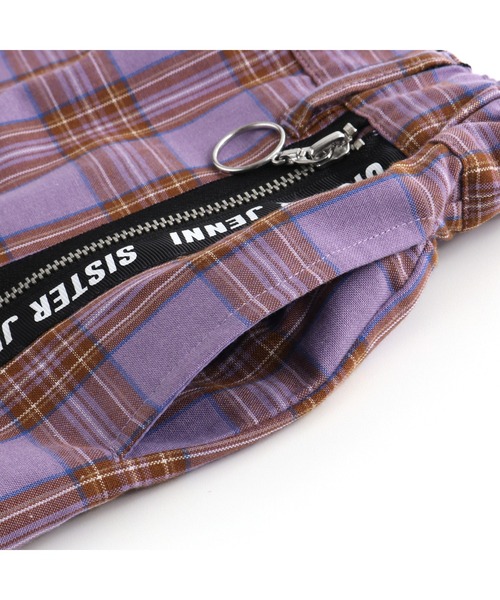 SISTER JENNI（SISTER JENNI）の「チェックスカート風ショーパン（その他パンツ・キッズ・ラベンダー/レッド/ブラウン・130cm/140cm/150cm/160cm）」の5枚目の写真