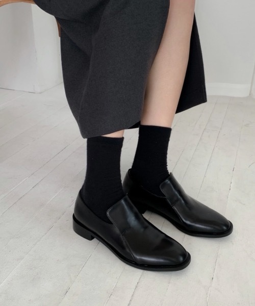 Didot.showroom（ディドット ショールーム）の「アーモンドトゥトラッドローファー（ローファー・レディース・ブラック/ブラウン・23cm/23.5cm/24cm/24.5cm/25cm）」の16枚目の写真