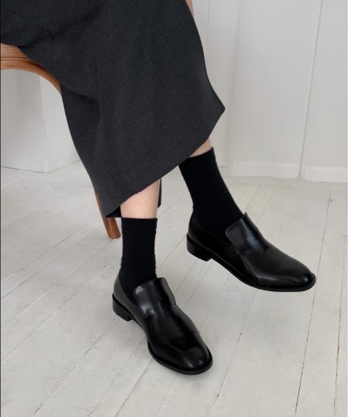 Didot.showroom（ディドット ショールーム）の「アーモンドトゥトラッドローファー（ローファー・レディース・ブラック/ブラウン・23cm/23.5cm/24cm/24.5cm/25cm）」の5枚目の写真