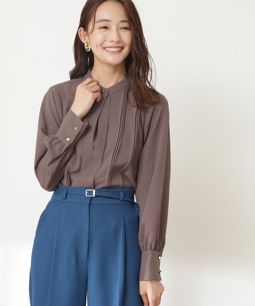 N.（N. Natural Beauty Basic）（エヌエヌナチュラルビューティーベーシック）の「◆ピンタックとろみブラウス（シャツ/ブラウス・レディース・オフホワイト/モカ/グリーン・MEDIUM）」の9枚目の写真