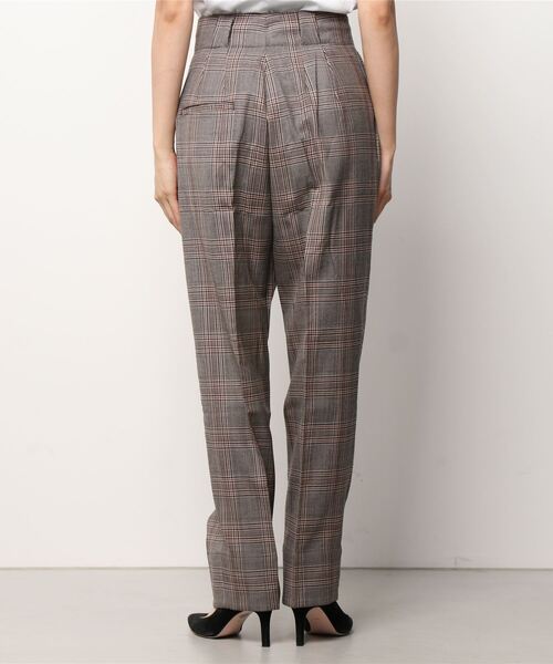 JANE SMITH / JOHN SMITH(ジェーンスミスジョンスミス)の「JANE SMITH TUCK SLACKS(スラックス・レディース・ブラウン・34)」の2枚目の写真