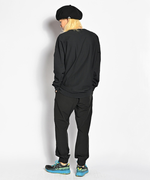 ALDIES(アールディーズ)の「Utopia Beats Big Cut / ユートピアビーツビッグカット(Tシャツ/カットソー・メンズ・ブラック/ホワイト・FREE)」の22枚目の写真