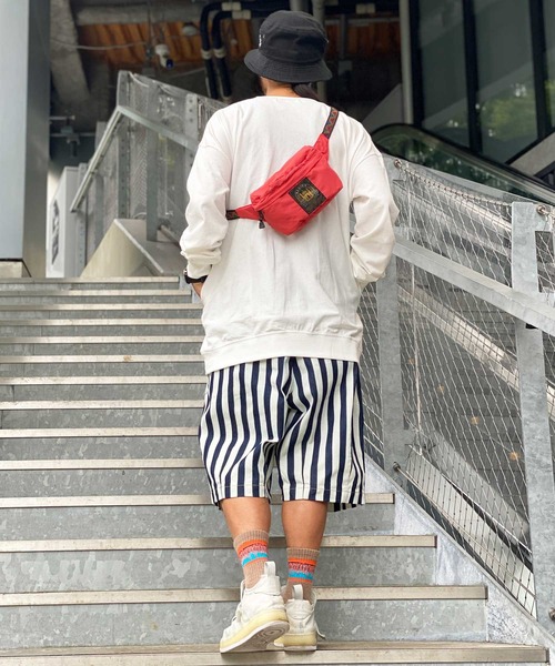 ALDIES(アールディーズ)の「Utopia Beats Big Cut / ユートピアビーツビッグカット(Tシャツ/カットソー・メンズ・ブラック/ホワイト・FREE)」の7枚目の写真