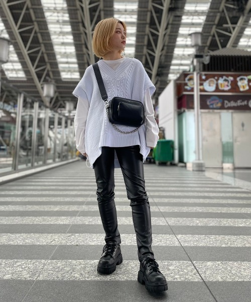 DANKE SCHON(ダンケシェーン)の「DankeSchon/ダンケシェーン/ZIPUP KNITT VEST/ジップニットベスト(ベスト・レディース・ホワイト/ブラック/カーキ・FREE)」の6枚目の写真