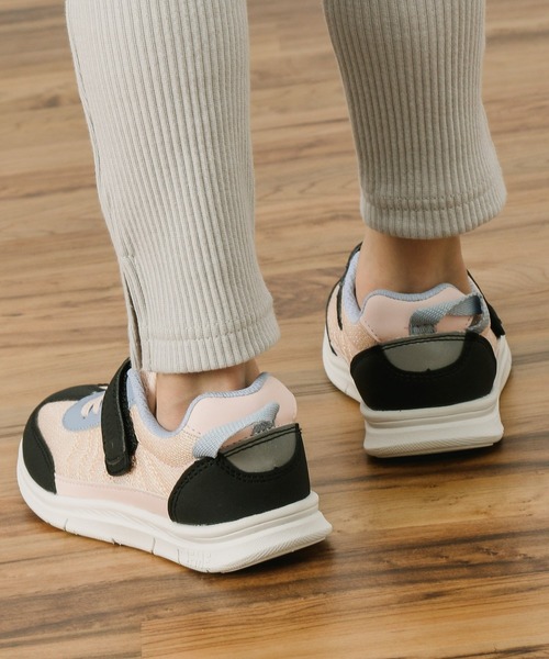 IFME（イフミー）の「【IFME（イフミー）】ベルクロスニーカー(KIDS)（スニーカー・キッズ・グレー/ピンク・17.0cm/18cm/19cm/20cm/21cm）」の16枚目の写真