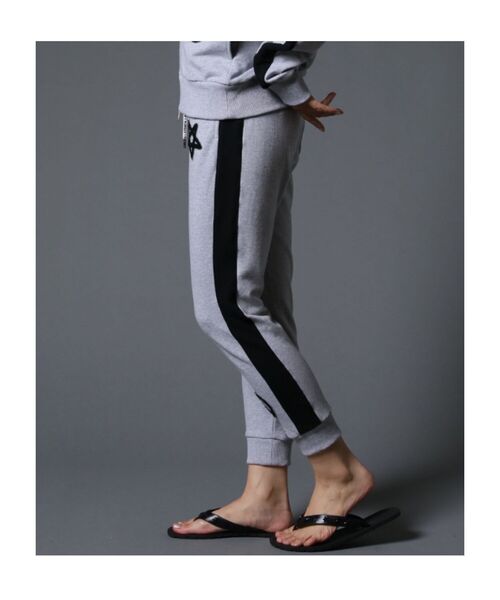 STUD MUFFIN（スタッドマフィン）の「STUD MUFFIN/スタッドマフィン/ストレッチベア裏毛 サガラパッチ＆ロゴ サイドライン リブパンツ（スウェットパンツ・メンズ・ブラック/グレー・2/4/3）」の15枚目の写真