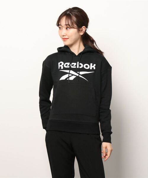 Reebok(リーボック)の「 アイデンティティ ロゴ フリース プルオーバー フーディー / Identity Logo Fleece Pullover Hoodie(パーカー・レディース・ブラック/ヘザーグレー/パープル/ホワイト・MEDIUM/X-LARGE/SMALL/LARGE/X-SMALL/XX-LARGE)」の14枚目の写真