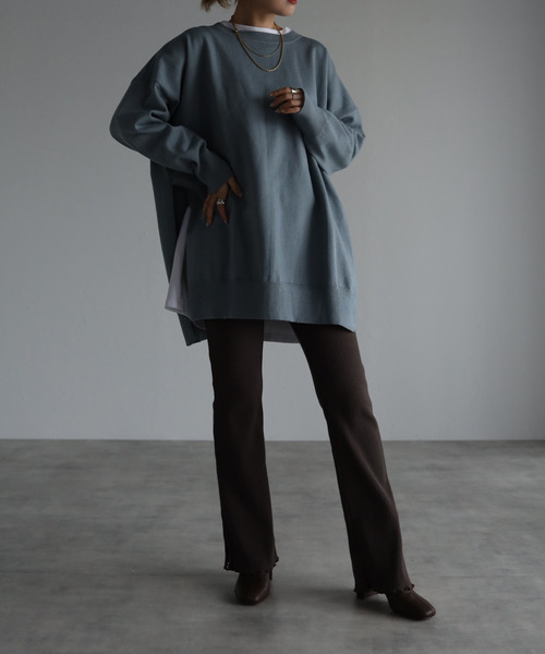 amini(アミニ)の「【2021-2022 A/W】バックボタンスリットニット(ニット/セーター・レディース・ライトブルー/ブラック/アイボリー/モスグリーン・MEDIUM)」の21枚目の写真