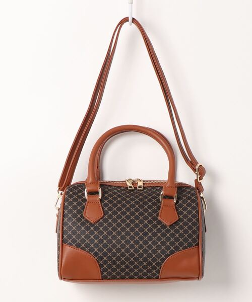 natural couture(ナチュラルクチュール)の「レトロクラシカル2WAYボストンバッグ(ショルダーバッグ・レディース・ブラック/ブラウン/アイボリー・FREE)」の9枚目の写真