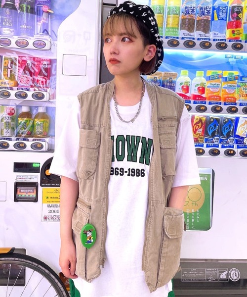 SPINNS（スピンズ）の「【テレビで紹介されました！】ロゴデザイン ラバーコインケース（コインケース・レディース・ホワイト/グリーン/イエロー・ONESIZE）」の5枚目の写真