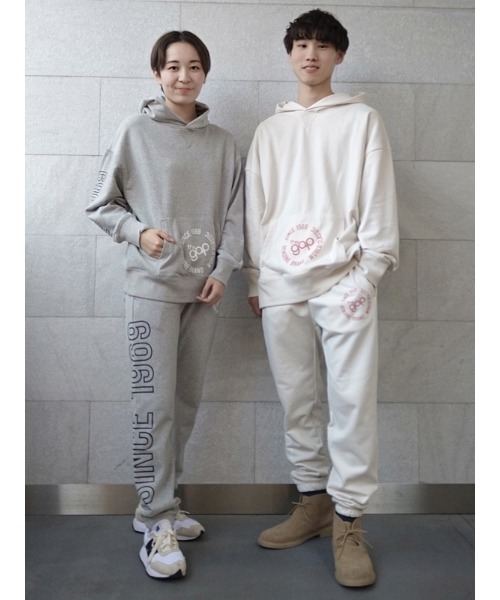 GAP(ギャップ)の「サークルgapロゴ プルオーバー パーカー(パーカー・メンズ・グレー/ブルー/ホワイト系その他・S/M/L/XL/XS/XXS)」の15枚目の写真