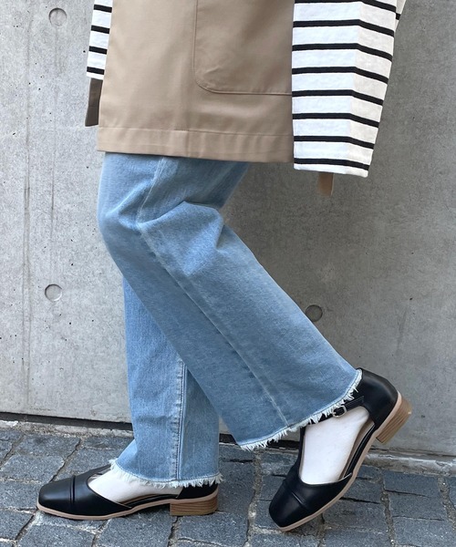 w closet（ダブルクローゼット）の「Tストラップパンプス（パンプス・レディース・ホワイト/ブラック/レッド・M/L）」の18枚目の写真