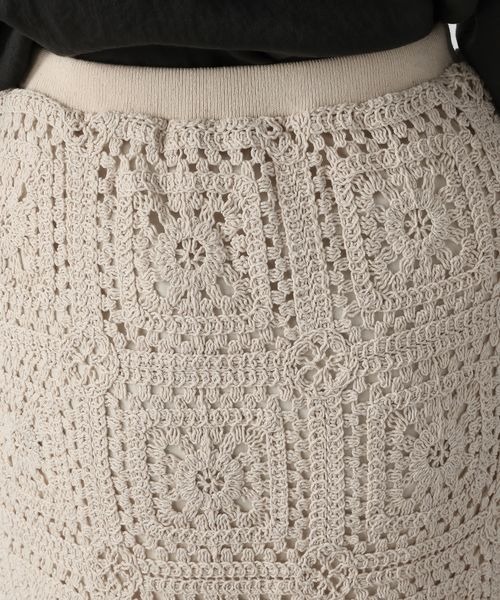 LOWRYS FARM（ローリーズファーム）の「グラニースクエアタイト