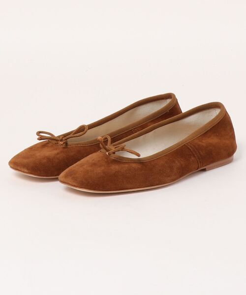 A.P.C.(アーペーセー)の「BALLERINES LEAH 22P(バレエシューズ・レディース・ブラウン・38/39/36/37/35)」の1枚目の写真
