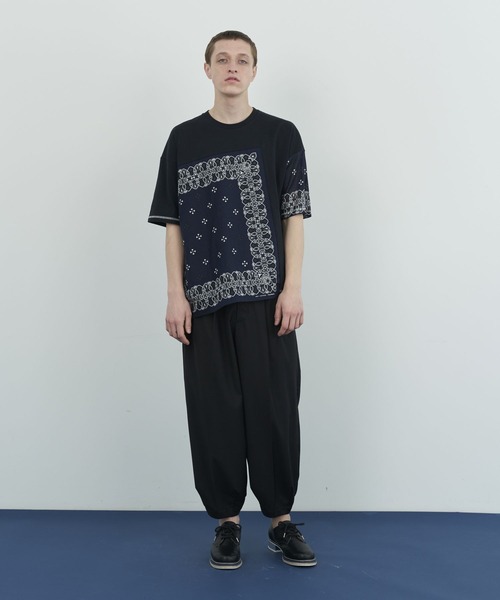 FRAPBOIS(フラボア)の「バンダナT(Tシャツ/カットソー・レディース・ブラック/レッド・2/1)」の21枚目の写真