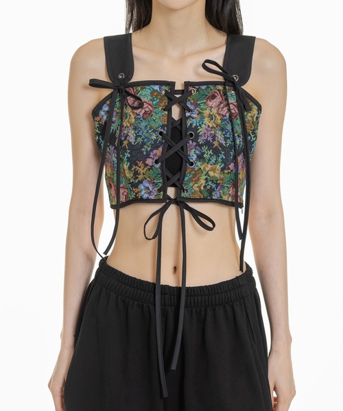 FOLLOWIN(フォロウィン)の「フラワーパターンツイストコルセットタンクトップキャミソール(キャミソール・レディース・ブラック・FREE)」の13枚目の写真