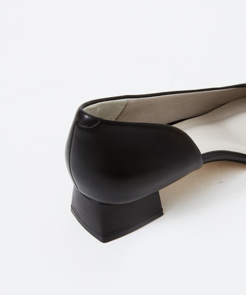 PICHE ABAHOUSE(ピシェ アバハウス)の「スクエアトゥサイドセパレートパンプス(パンプス・レディース・ブラック/ベージュ・37/38/39/35/36)」の12枚目の写真