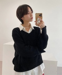 ルーズフィットデイリーVネックニット