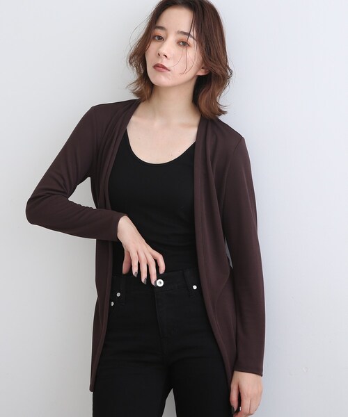 INDIVI（インディヴィ）の「【洗える/UVケア/接触冷感/日本製】定番！ミドル丈カーディガン（カーディガン/ボレロ・レディース・ライトグレー/ブラック/ダークネイビー/ホワイト系/ダークブラウン・38/40/05/15 /13/19）」の4枚目の写真