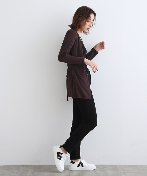 INDIVI（インディヴィ）の「【洗える/UVケア/接触冷感/日本製】定番！ミドル丈カーディガン（カーディガン/ボレロ・レディース・ライトグレー/ブラック/ダークネイビー/ホワイト系/ダークブラウン・38/40/05/15 /13/19）」の20枚目の写真